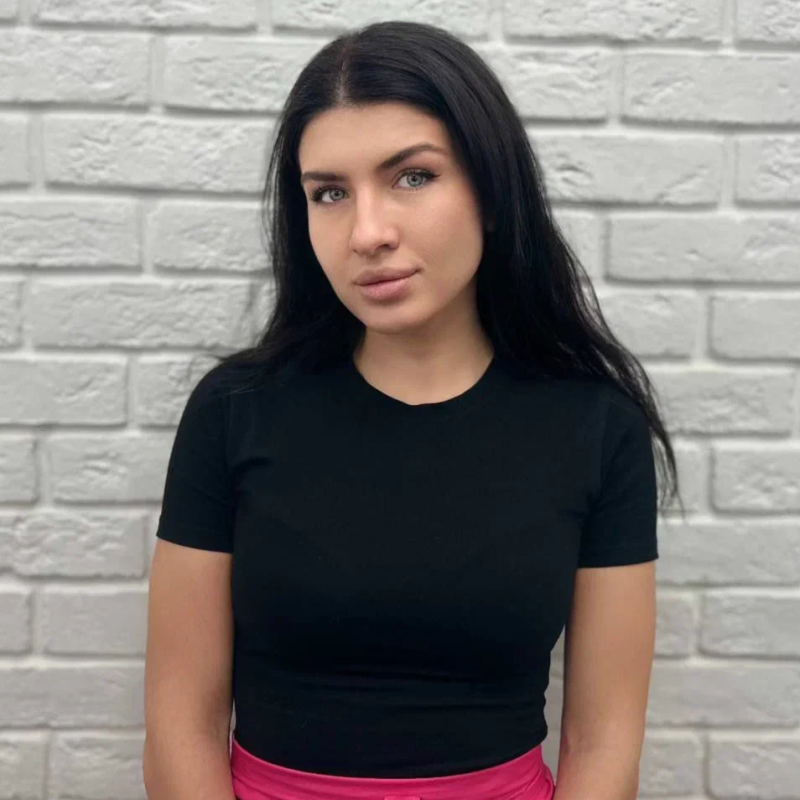 Анна П, мастер депиляции, стаж 1 год