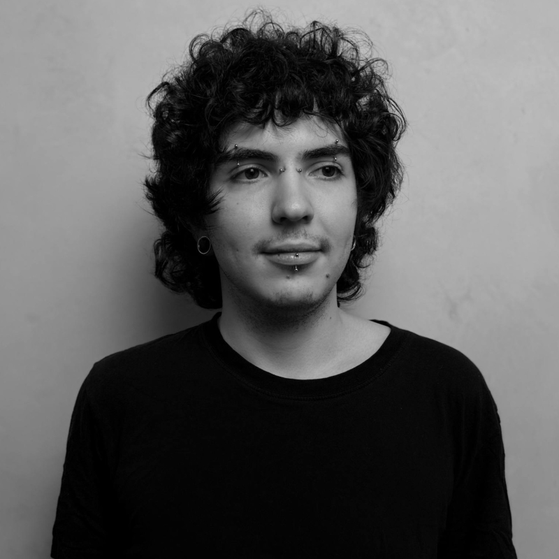 Александр
