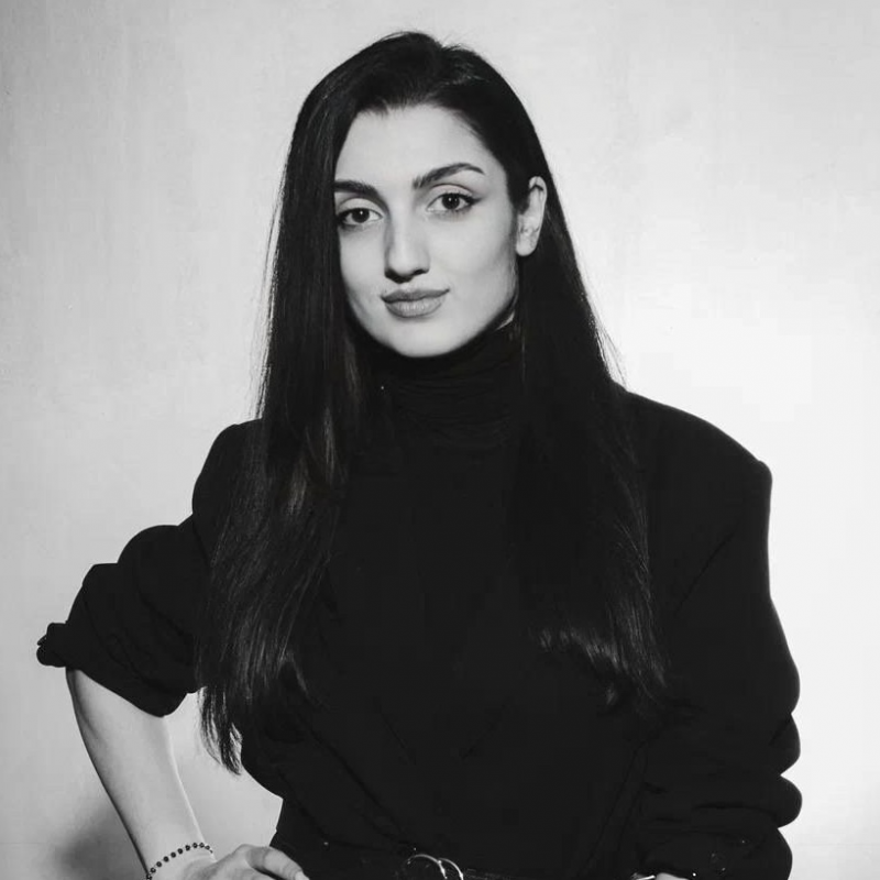 МИЛА ТОП СТИЛИСТ-КОЛОРИСТ отпуск с 17.05