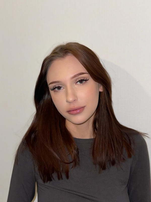 Полина Копылова
