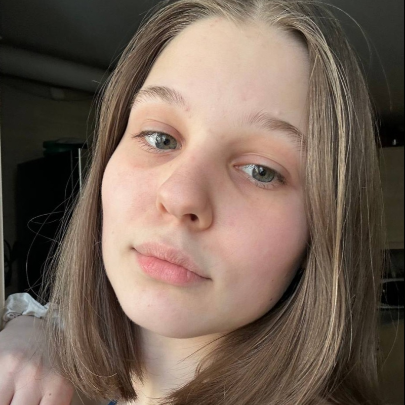 Полина