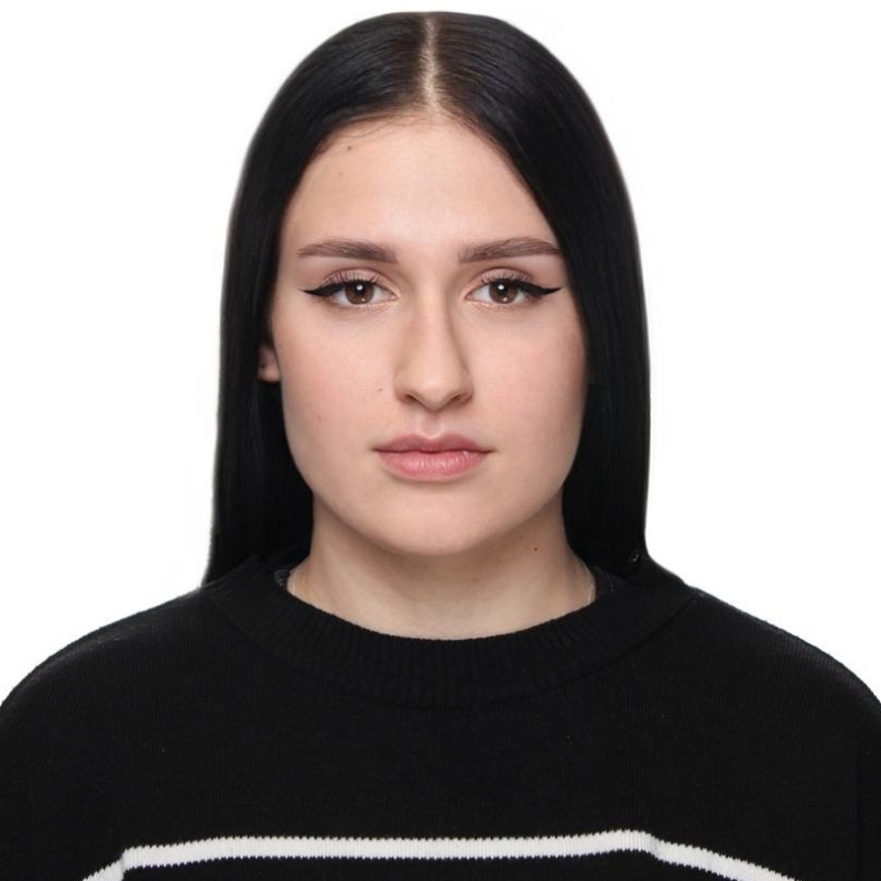 Момот Виктория