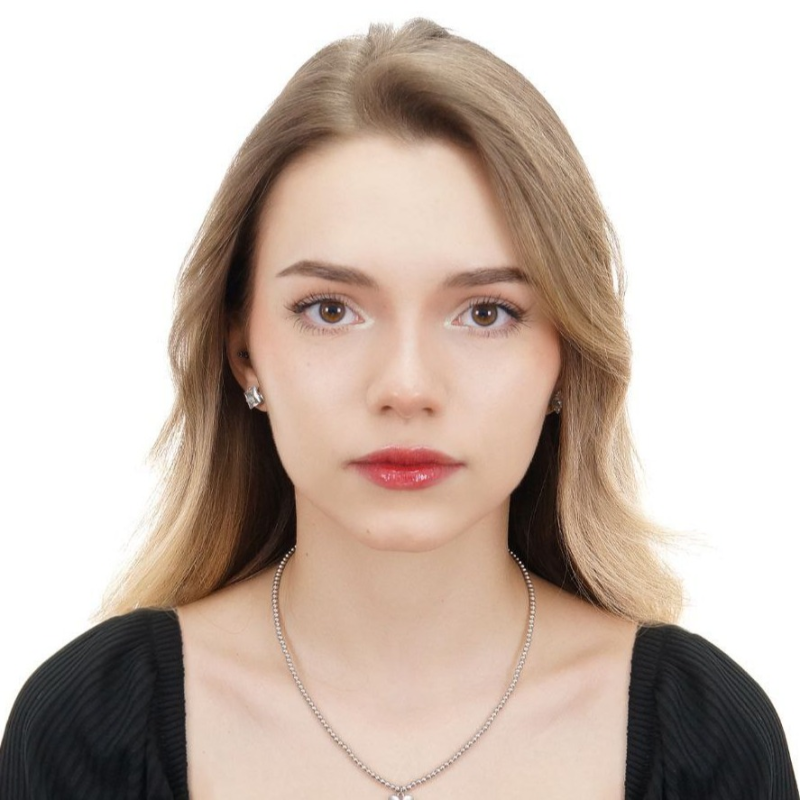 Инна Салова
