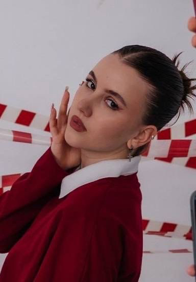 Юлия Буранова