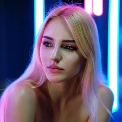 Аделина Наумова