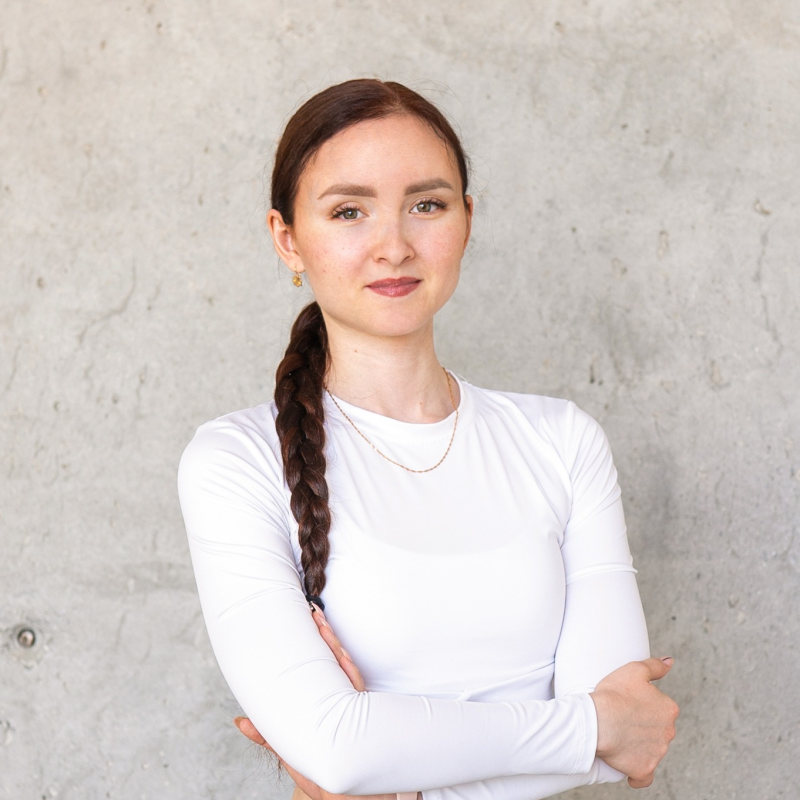 Анна Факалы