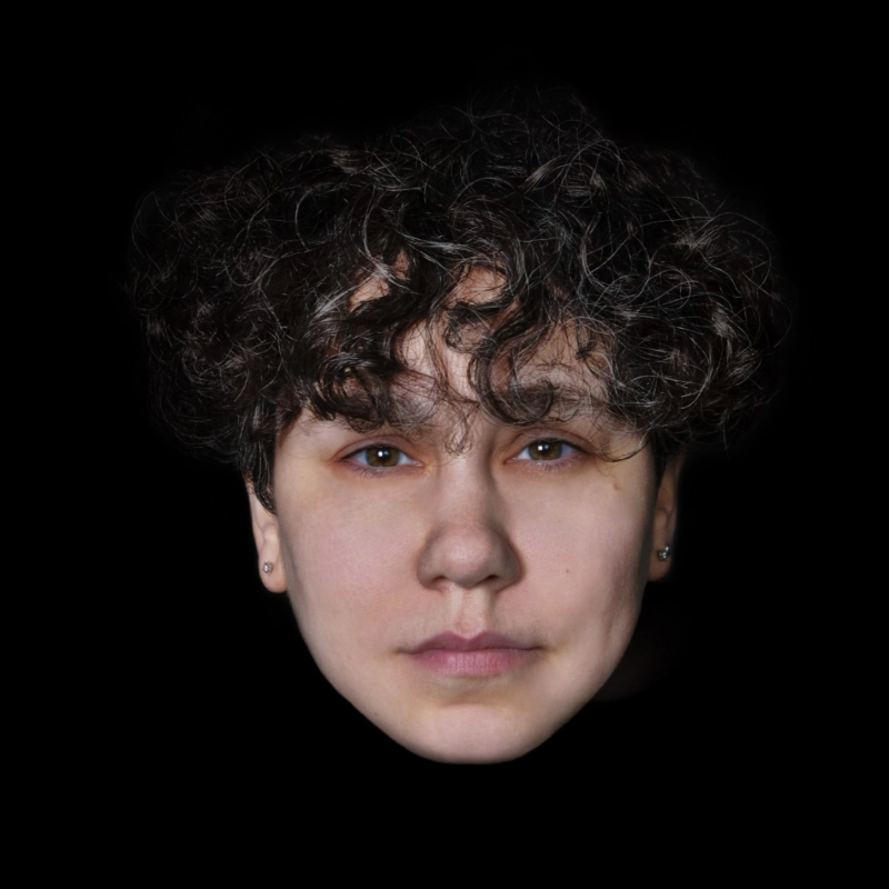 Эльмуратова Лола
