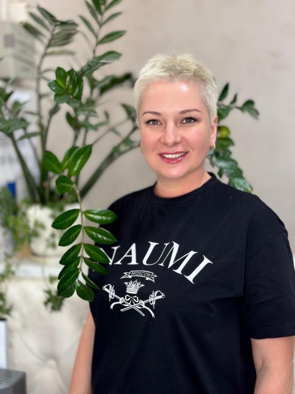 Елена Лоскутова