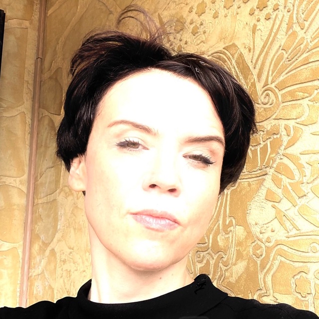 Елена Брик