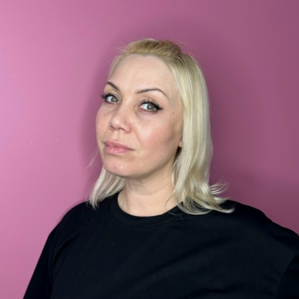 Яна Плотникова