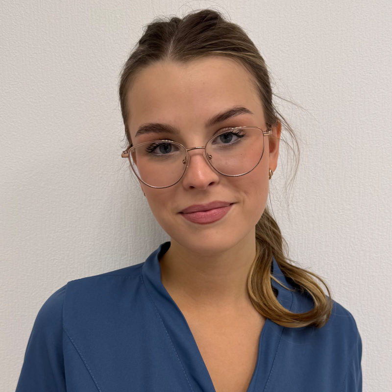 Элина Лопатенкова
