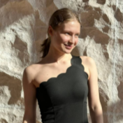 Яна Идрисова