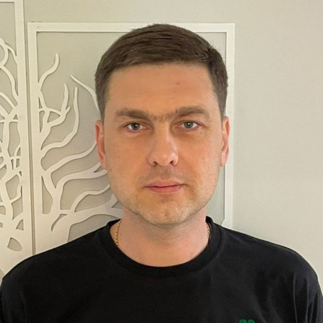 Игорь Поляков