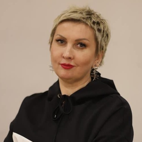 Калашникова Лариса