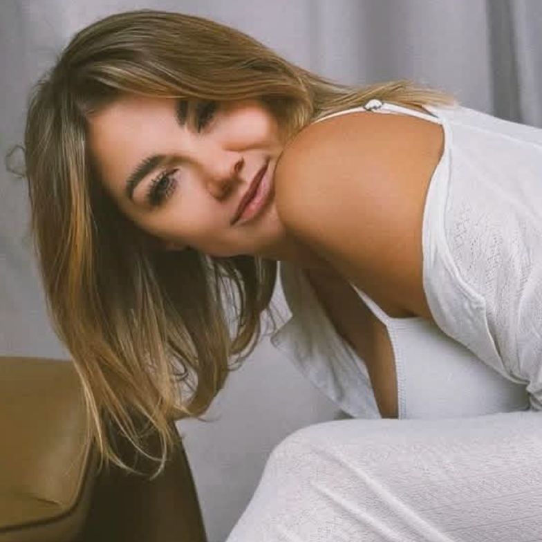 Алина Хоббятова