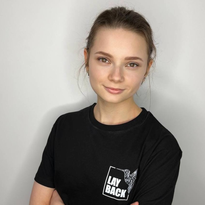 Елена Насонова