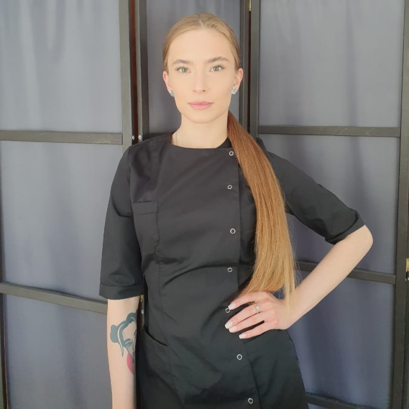 Виктория Леонова