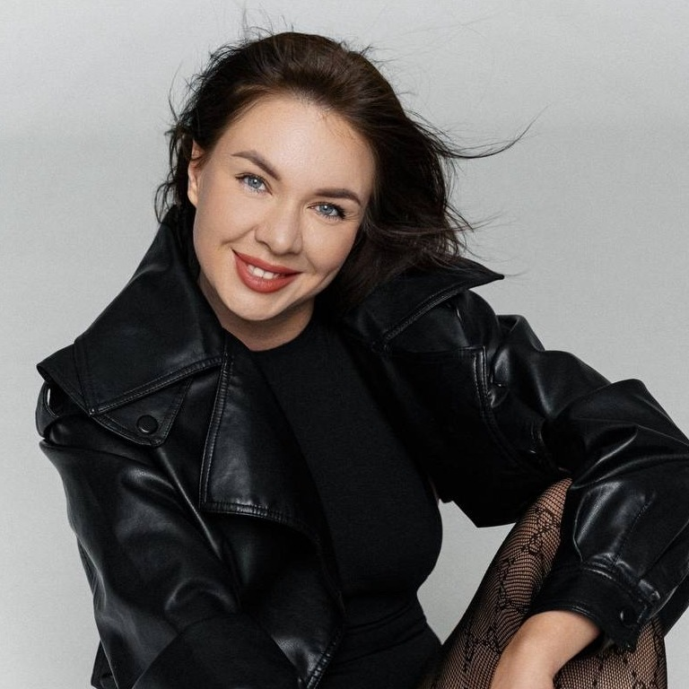 Ларина Кристина