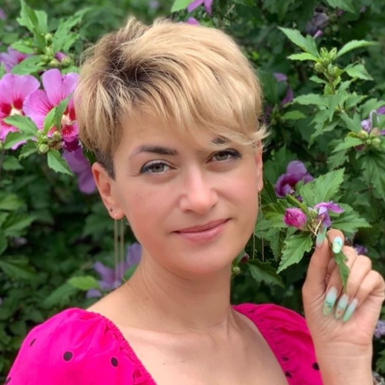 Колесникова Юля