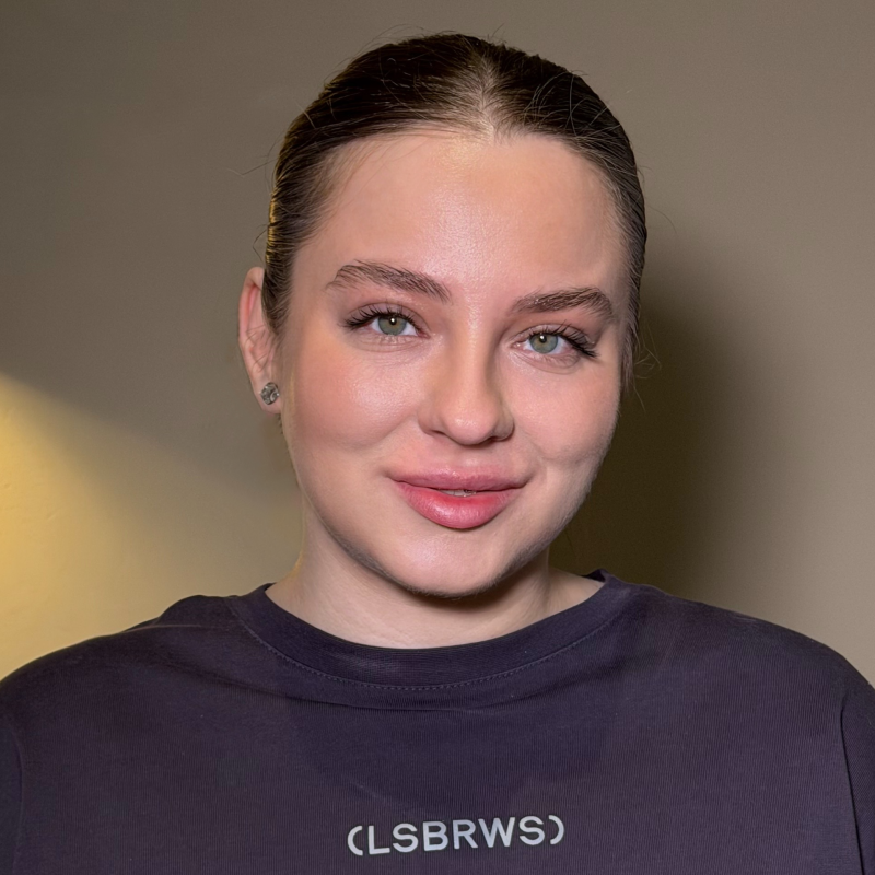 Влада Петрова