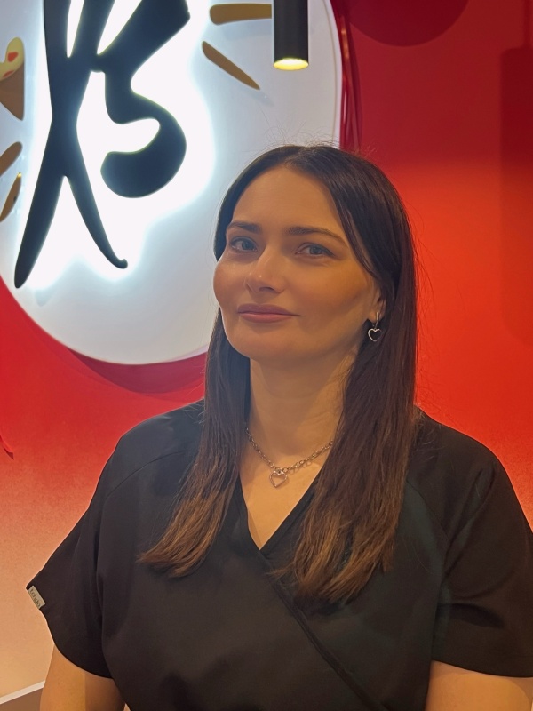 Елена Я
