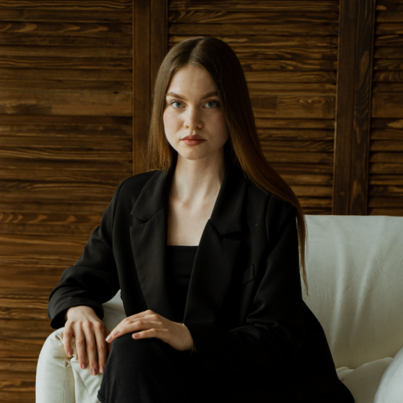 Алина
