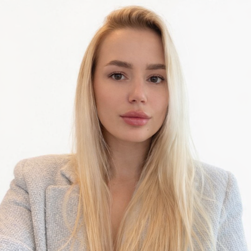 Александра Косаченко