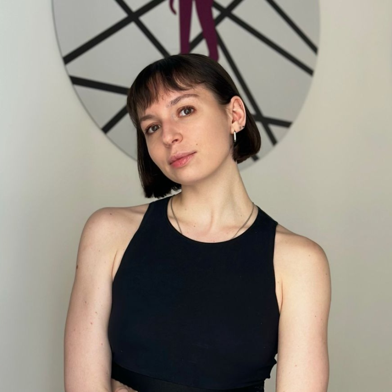Полина