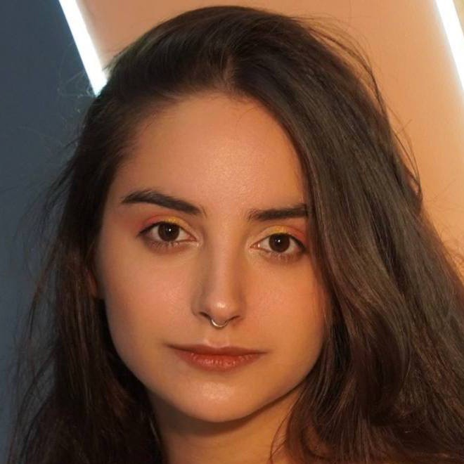 Анна Махмудова