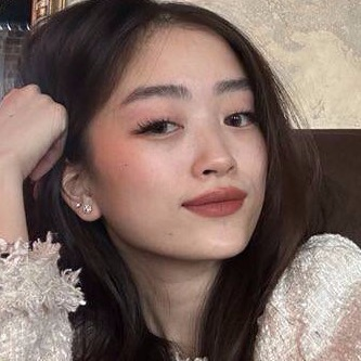 Нюша