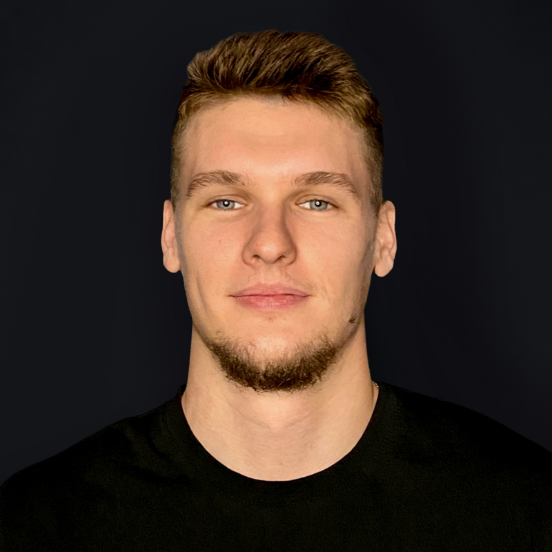 Игорь Белов