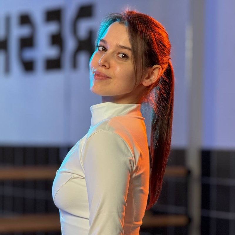 Сали Салимханова