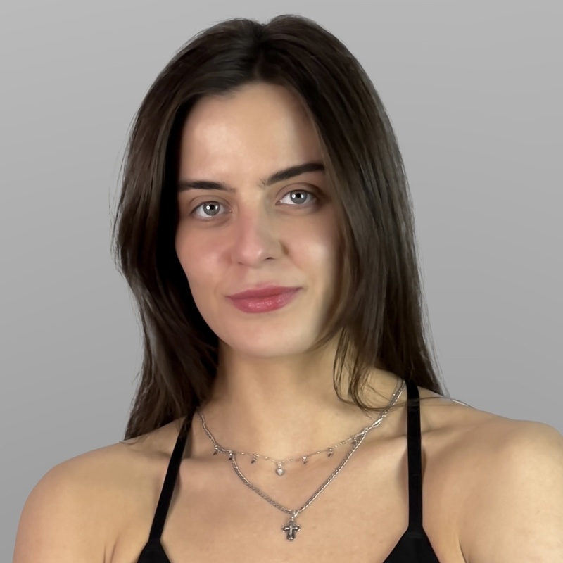 Влада Ларина