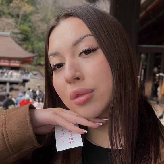 Алена