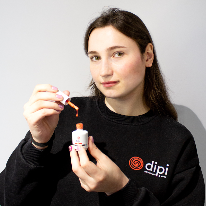 Юля (эксперт)