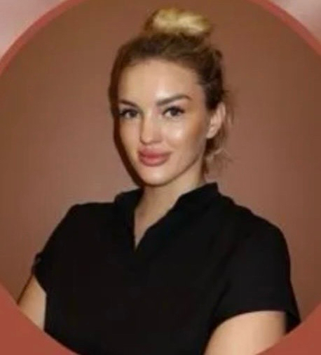 Алина