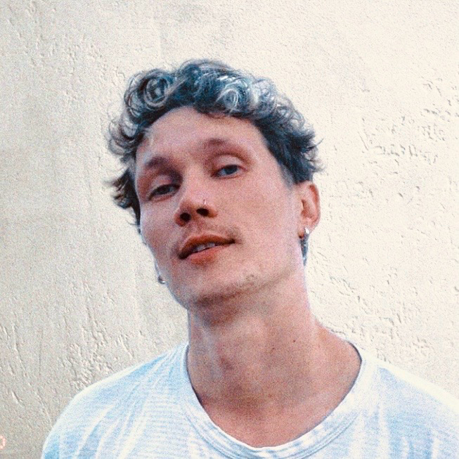 Артём К.