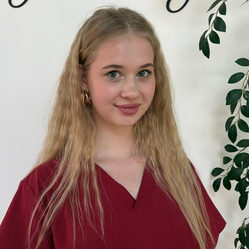 Мастер Алина Костромина