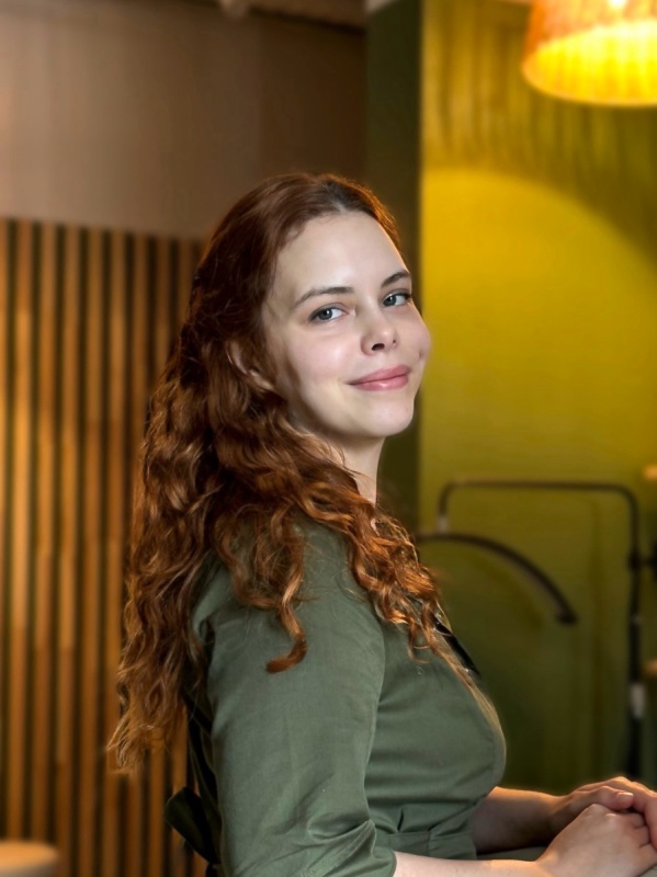 Ксения Попова