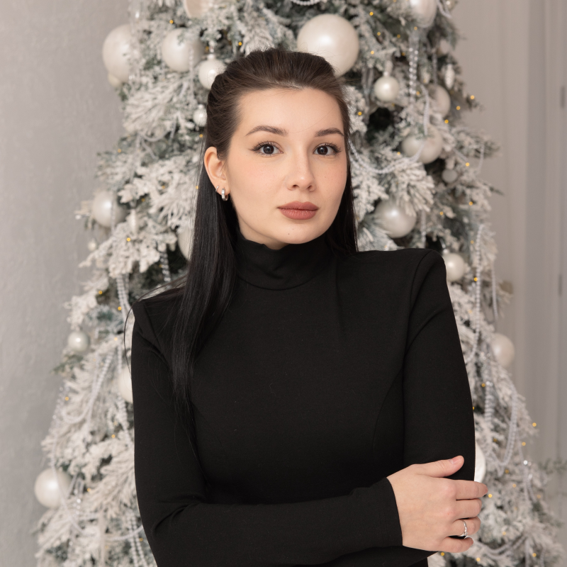 Лаура Т. ТОП мастер