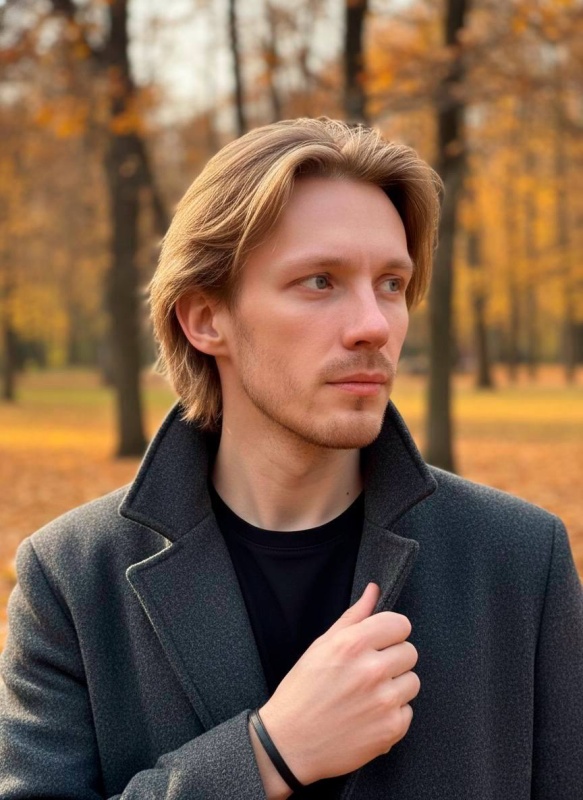 Максим Шихов