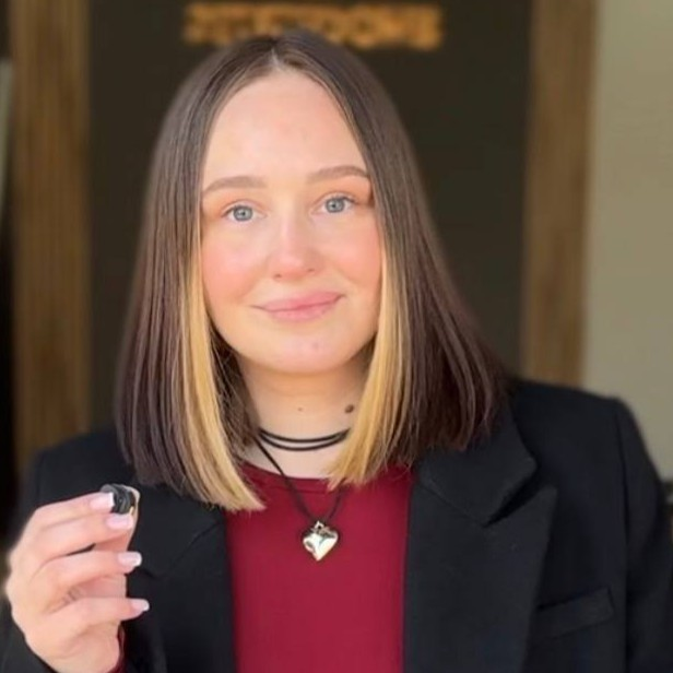 Кириллова Анастасия |бровист